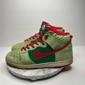 Size 12 - Nike Dunk Pro SB High Dr. Feelgood